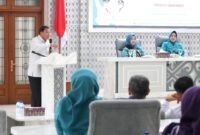 Bupati Tangerang Moch Maesyal Rasyid saat memberikan sambutan pada acara pengukuhan Bunda Literasi Kabupaten dan Kecamatan di Pendopo Bupati Tangerang. (Foto: Dok.  Pemkab Tangerang)