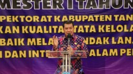 Bupati Tangerang Moch. Maesyal Rasyid memberikan sambutan dalam acara Gelar Pengawasan Semester I Tahun 2025 di Kabupaten Tangerang. (Foto:Dok. Pemkab Tangerang).

