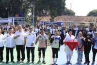 Pembukaan O2SN Kabupaten Tangerang 2025 di Lapangan SMAN 8, diikuti ratusan pelajar penuh semangat. (Foto: Dok. Pemkab Tangerang)