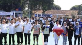 Pembukaan O2SN Kabupaten Tangerang 2025 di Lapangan SMAN 8, diikuti ratusan pelajar penuh semangat. (Foto: Dok. Pemkab Tangerang)