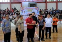 Wakil Wali Kota Tangerang, H. Maryono Hasan, membuka PORSENI Bola Basket SMP di GOR Dimyati, Sabtu (19/7/2025).(Foto: Dok. Pemkot Tangerang)