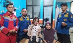 Warga Cengklong Datangi Pos BPBD Kosambi, Minta Tolong Buka Borgol Terkunci